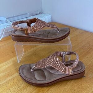 Women Elastic T-Strap  Sandals Rhinestone Comfortable  Flat Sandals Metalic Rose